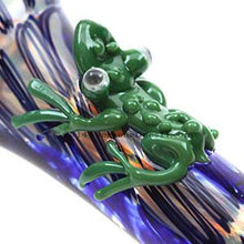 Load image into Gallery viewer, Helio Coil Spoon Pipe With Frog
